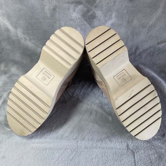 New Blondo Giovani Women's Tan Waterproof Suede Boot SZ 7.5M Trending Fall Suede - Picture 3 of 5